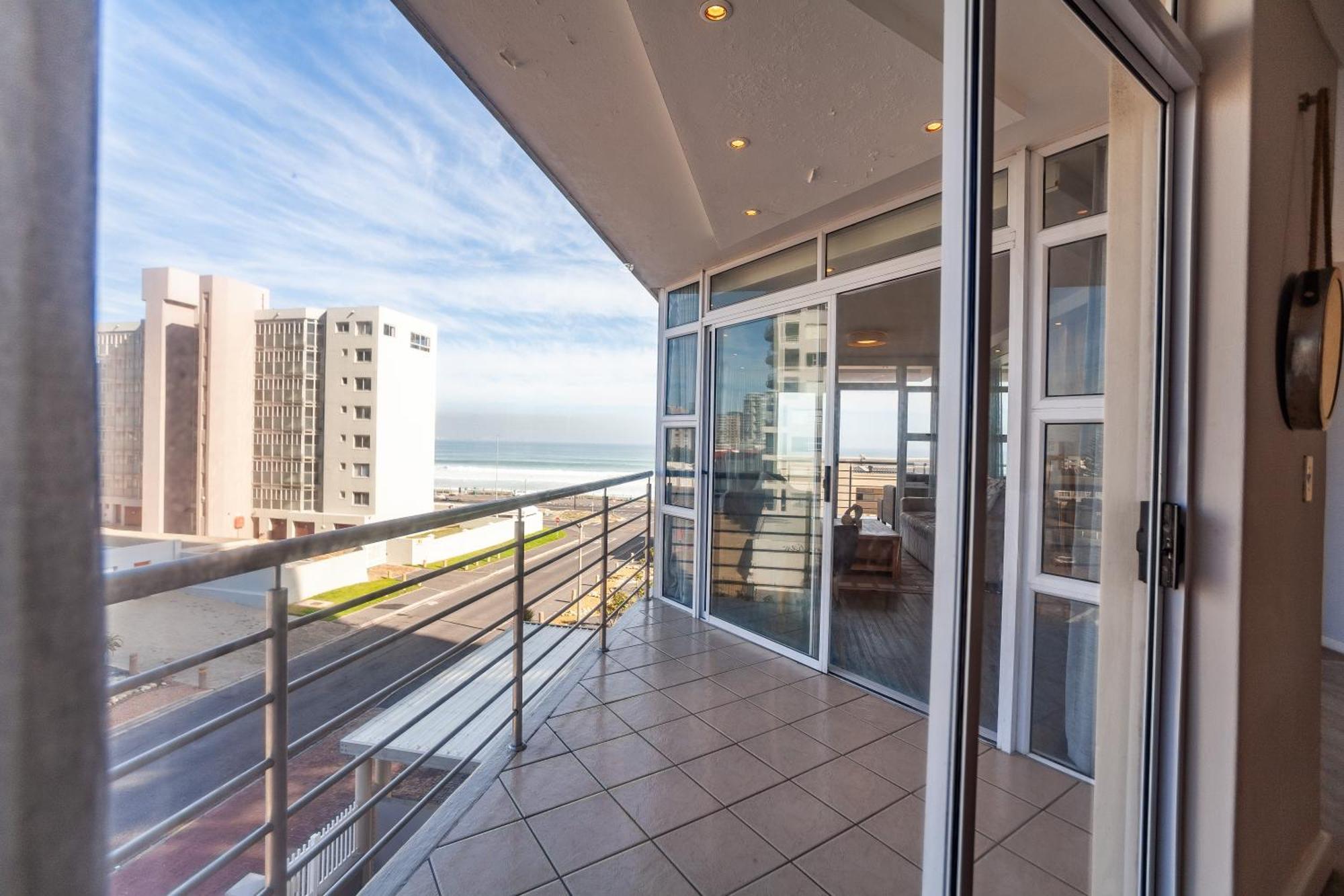 Luxury Ocean View Beachfront 2 Bed Apartment -206 The Waves, Blouberg, Cape Town Bloubergstrand Exteriör bild