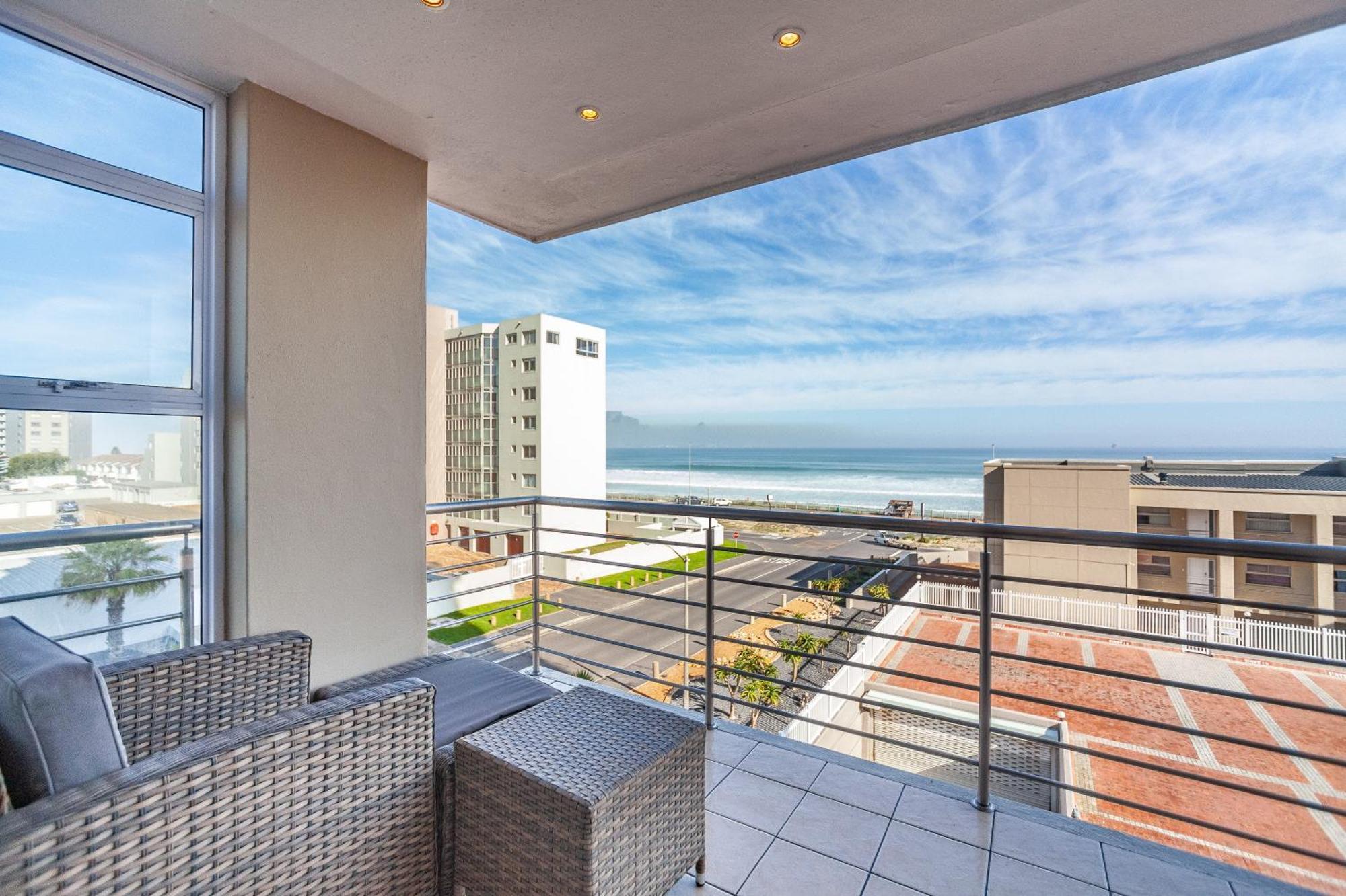 Luxury Ocean View Beachfront 2 Bed Apartment -206 The Waves, Blouberg, Cape Town Bloubergstrand Exteriör bild