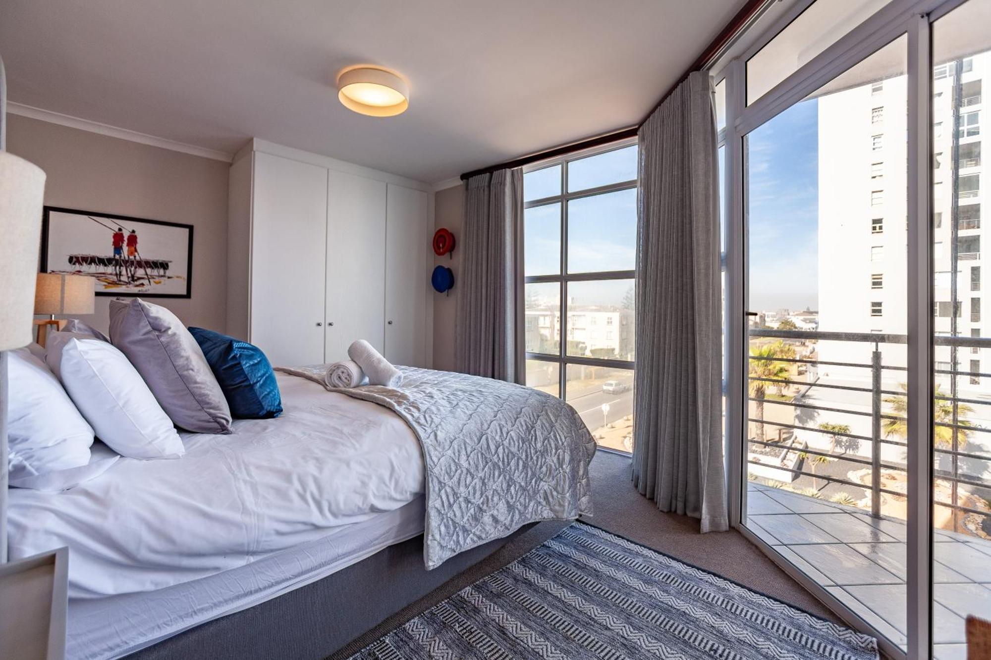 Luxury Ocean View Beachfront 2 Bed Apartment -206 The Waves, Blouberg, Cape Town Bloubergstrand Exteriör bild