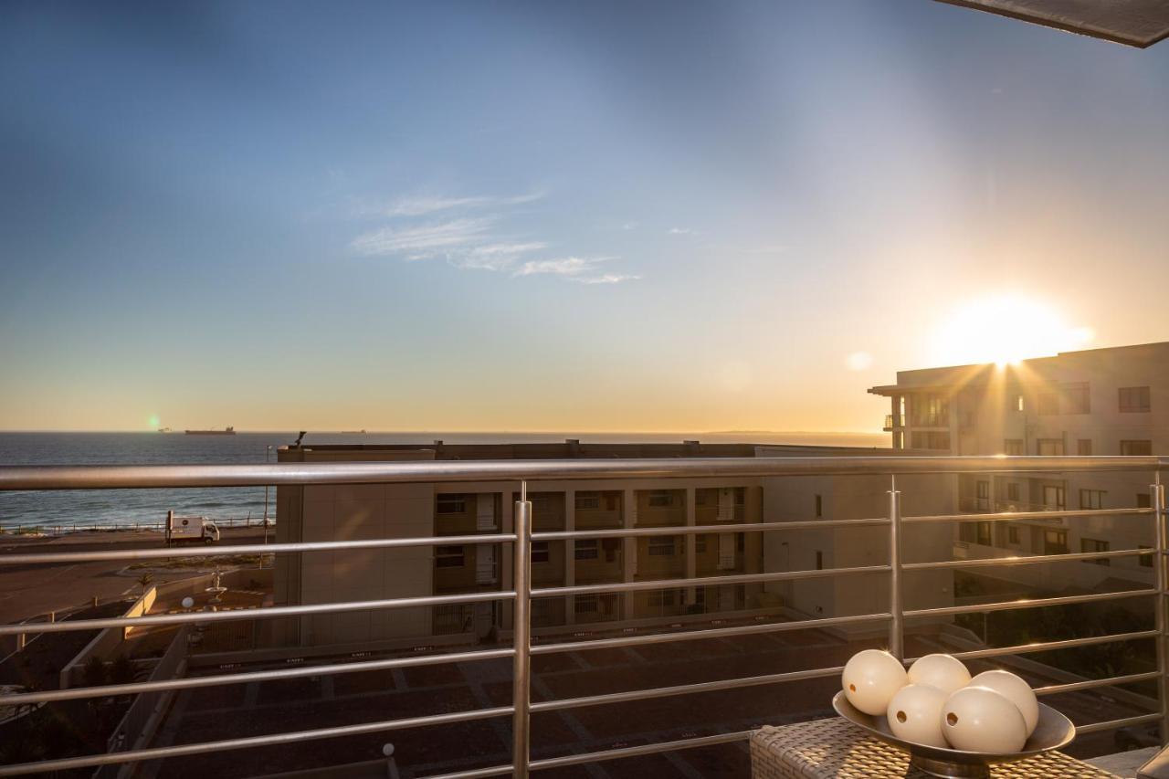 Luxury Ocean View Beachfront 2 Bed Apartment -206 The Waves, Blouberg, Cape Town Bloubergstrand Exteriör bild
